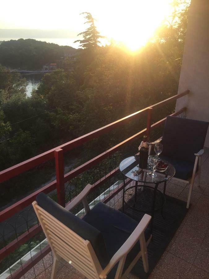 Apartman Cvenkica Omišalj المظهر الخارجي الصورة